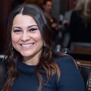 Meet your Posher, Jennifer